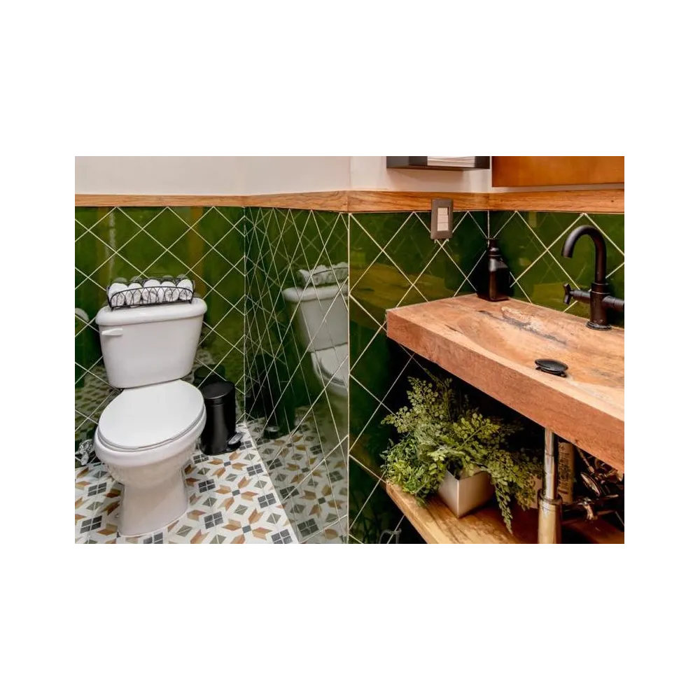Evolution Victorian Green gloss 15x15 | Tiles | E-shop.si