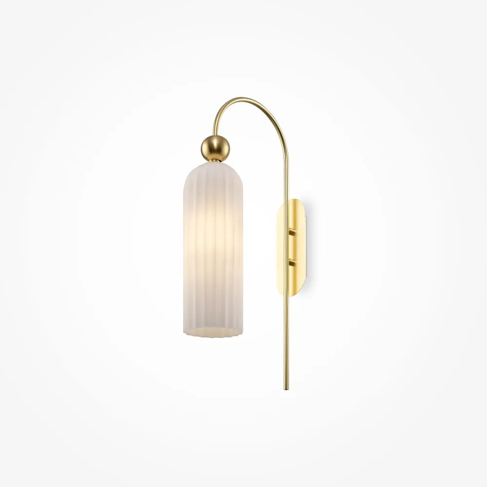 Wall Light Maytoni Antic MOD302WL-01W | White Glass Sconce