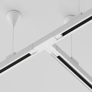 TRA005CT-31W-R T-priključek desni Trinity bel